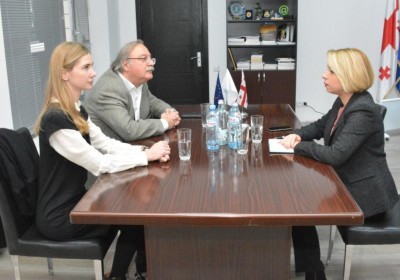 Public Defender Meets with Leaders of United Opposition