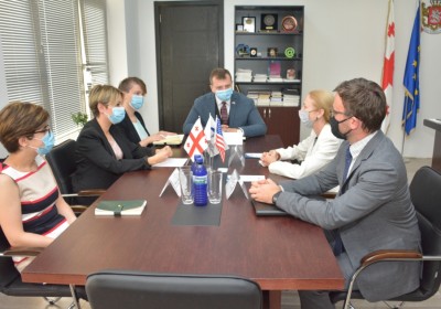 Meeting between Public Defender and U.S. Ambassador