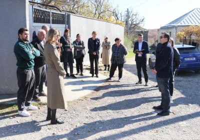 Public Defender Visits Dusheti Municipality Villages Located Near Occupation Line