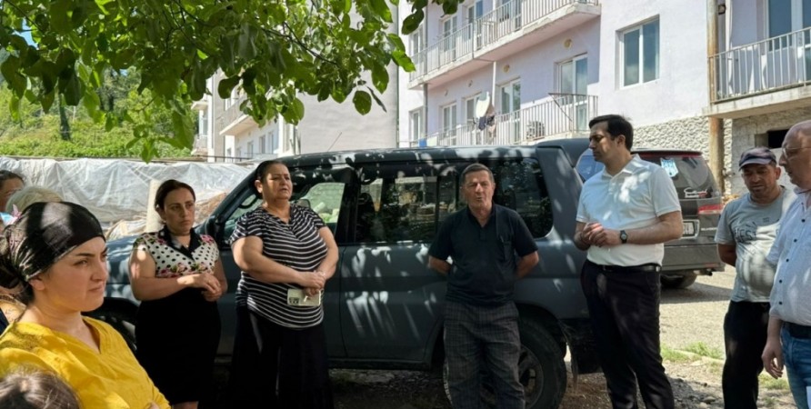 Public Defender Visits Social Housing for Eco-Migrants in Kvemo Vashlovani Village of Khulo Municipality