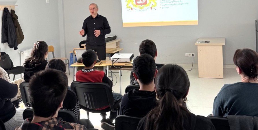 Public Defender's Office Holds Trainings in Public Schools and Higher Education Institutions on Justice Issues