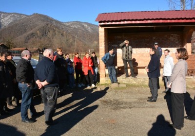 Public Defender Meets Residents of Perevi and Kardzmani 