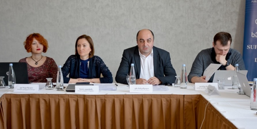 Public Defender Discusses Creation of Independent Investigative Mechanism with Journalists 
